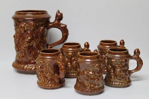 Set de Jarras Ceramica Vino Cerveza LIMBACH Alemania Relieve Angeles Querubines - Imagen 1 de 7