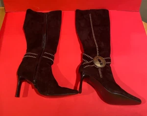 Victoria's Secret Colin Whipstitch Boots Chocolate Size 6 1/2 - Picture 1 of 8