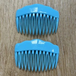 Blue Vintage 1980's Hair Comb Scalloped Edge Marked Hong Kong - Bild 1 von 4