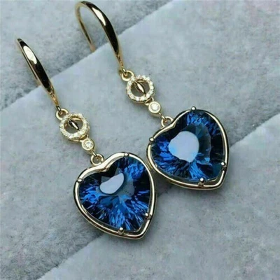 Pendiente colgante de zafiro azul simulado corte corazón de 2 quilates enchapado en oro amarillo de 14 quilates Foto 1 de 4