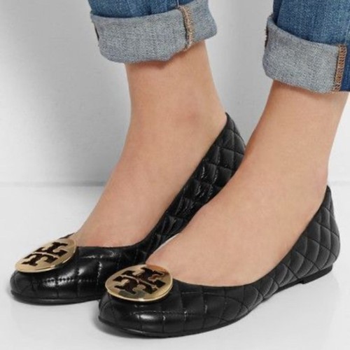 Balletto Tory Burch Quinn trapuntato nero vernice misura piatta 7 5