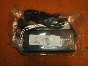 Genuine OEM 90W For Lenovo ThinkPad 20V 4.5A AC Adapter Laptop Charger USB-Tip - Picture 1 of 2