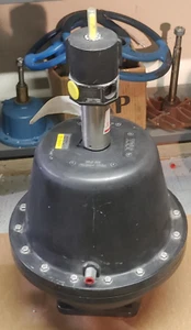 A147 ITT PURE-FLO “ADVANTAGE” FAIL-OPEN ACTUATOR 3” CONNECTION FOR TM / R2 - Picture 1 of 7