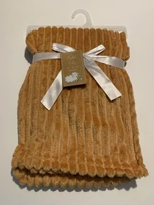NEW Stylish Baby Soft Flannel Fleece Baby Infant Throw Blanket in Gold Brown - Picture 1 of 5