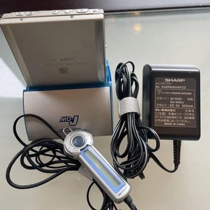 SHARP MD-ST531 minidisc MD walkman player vintage audio used tested work japan - Picture 1 of 5