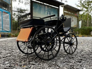 NOREV 1/18 Scale Daimler Motorkutsche 1886 Model Car Metal Kid Toys Collection - Picture 1 of 12