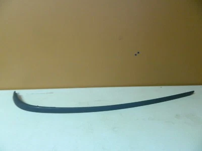 Nuevo OEM 1999-2002 Lincoln Town Car Cubierta Moldura Moldura Lado Derecho Exterior Foto 1 de 3