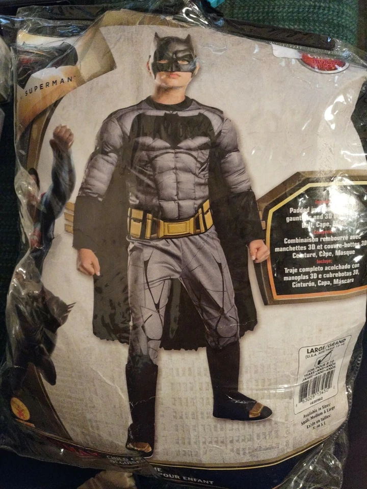 Rubie's Costume Dawn of Justice Deluxe Muscle Chest Batman Costume Large