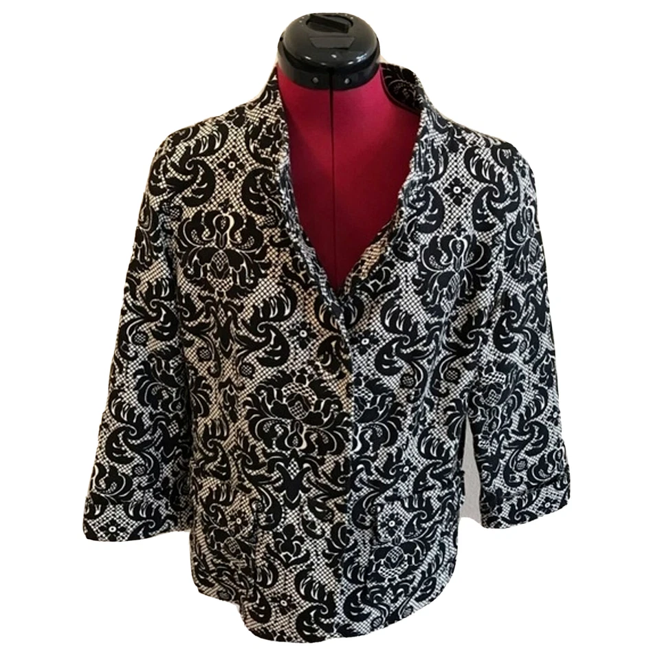 Talbots Petite Blazer  Women's Size 10P Black & White Cotton Button 3/4 Sleeves - Image 1 of 4