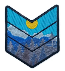Mountain Wilderness Chevron Patch (3,75") Bügelbild Abzeichen Natur erkunden ... - Bild 1 von 3