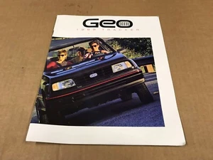 Folleto de vendedor de concesionario Geo Tracker 1989 nuevo de colección - Imagen 1 de 5