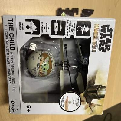 Star Wars The Mandalorian The Child Baby Yoda Motion Sensing Helicopter Toy NIP - Image 1 of 3
