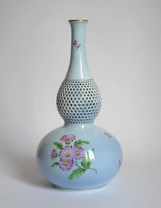 Herend Porzellan Vase 6713 Doppelkürbis Durchbruchvase handbemalt Ungarn 1. Wahl - Bild 1 von 12