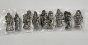 9 MEMORIES OF SANTA COLLECTION PEWTER PIN/BROOCH FORT CHRISTMAS TREASURE LOT VTG - Picture 1 of 16