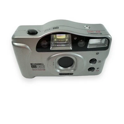 Bell & Howell BF 905 Big Finder Auto Focus Red Eye Reduction 35mm Camera - Image 1 of 4