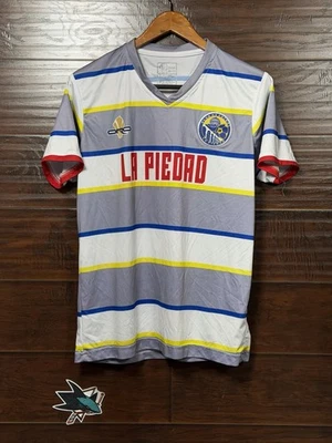 Футболка Club De Futbol La Piedad взрослая маленькая с серыми белыми полосками Cruz No31  - Изображение 1 из 4