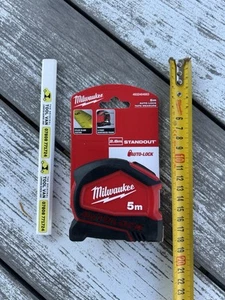 Milwaukee 4932464663 5 Metric Measurements Autolock Tape Measure Free Pencil - Picture 1 of 3
