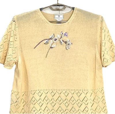 Vintage Susan Bristol Women's Knit Top L Yellow S/S Floral Hand Embroidered 90s - Image 1 of 4