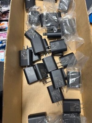 Lote de 33 Cargador de Viaje de Pared Original OEM Nokia FC0102 10W 5V 2A Teléfonos Tabletas Foto 1 de 3