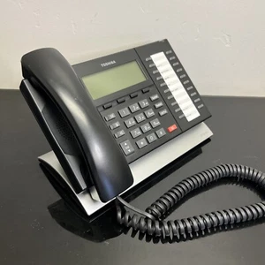 Toshiba Strata - IP5132-SD - 20-Button Backlit Display Gigabit IP Phones - Picture 1 of 10