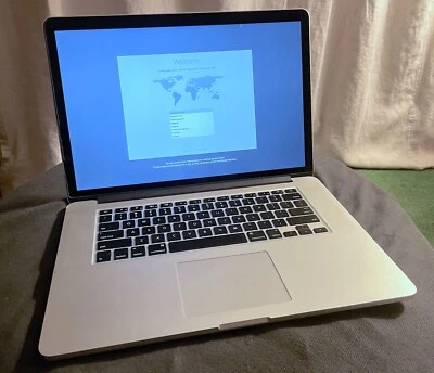 Laptop Apple MacBook Pro 15" 2,6 GHz Quad-Core i7, 16 GB RAM, 512 GB HD, finales de 2013 Foto 1 de 4