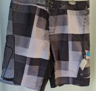 GLOBE DAMIEN HOBGOOD BOARDSHORT TALLA 36 LARGO-53CM NUEVO Foto 1 de 4
