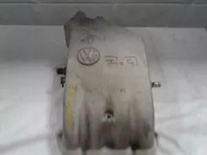 Intake Manifold 1996-1999 96-99 VW GOLF 2.0L Works Great - Imagen 1 de 5