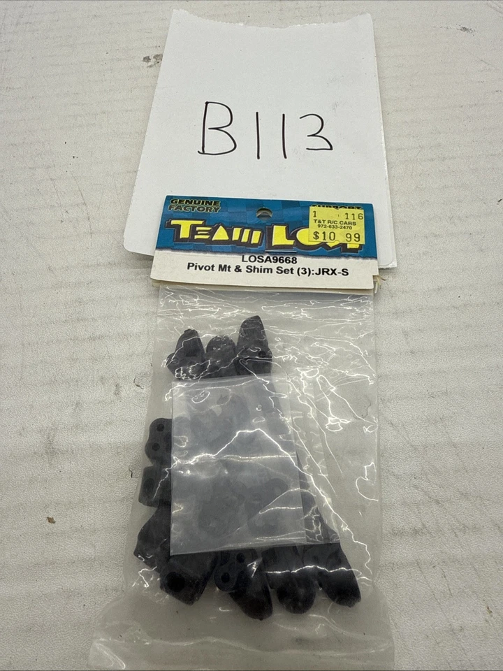 Losi LOSA9668 Pivot Mount & Shim Set: JRX-S - Image 1 of 1