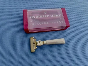 VINTAGE EVERSHARP- SCHICK INJECTOR RAZOR WITH PLASTIC CASE PAT. 1937 CANADA - Picture 1 of 10