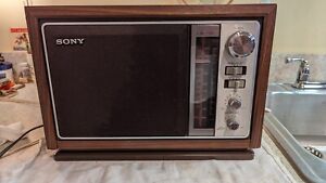 Vintage 80's SONY ICF-9740W Radio AM / FM Table Top Mid Century Simulated Wood