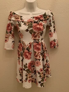 Vestido Agaci Estampado Floral Hombro Descubierto Talla Pequeña Usado Juniors - Imagen 1 de 7