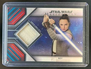 2022 Topps Star Wars Masterwork Rey Sourced Fabric Costume Relic Jacket #CR-R - Picture 1 of 2