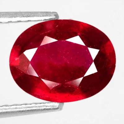 2.14Ct. Natural Gemstone Ruby Top Red Oval Madagascar Beautiful Sparkles Color! - Image 1 of 4