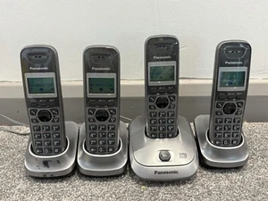 Panasonic KX-TG2521E - 4 Set - Digital Cordless Telephones with Answer Machine - Zdjęcie 1 z 10