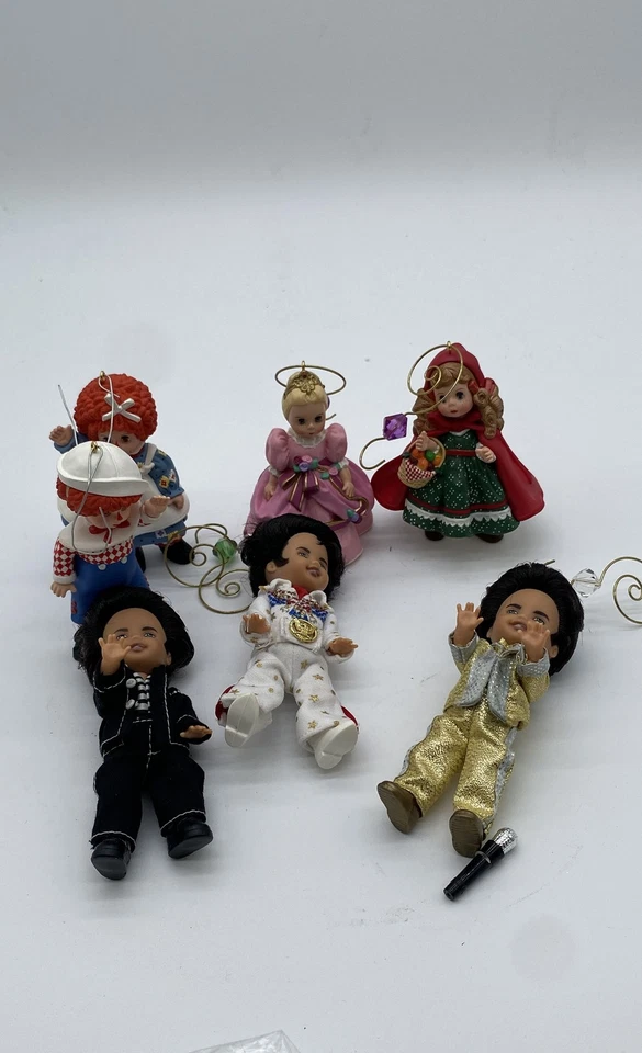 Lote de 7 mini muñecas Hallmark Madame Alexander Mop Top Billy Wendy Tommy como Elvis Foto 1 de 4