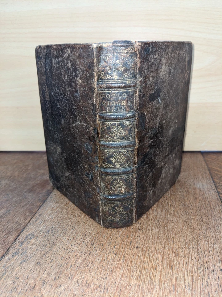 old book-P. From St. Mary Magdalene - Treatise on Horology - 1657 - 72 plates - Image 1 of 4