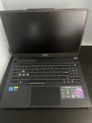 MSI Cyborg 15" A12VF-096 - FHD 144Hz, I5 - 12450H 16GB DDR5, 1TB SSD, RTX 4060 - Bild 1 von 4