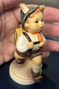 Goebel Hummel SCHULJUNGE Figur W Germany 822/0 TMK6 - Bild 1 von 8