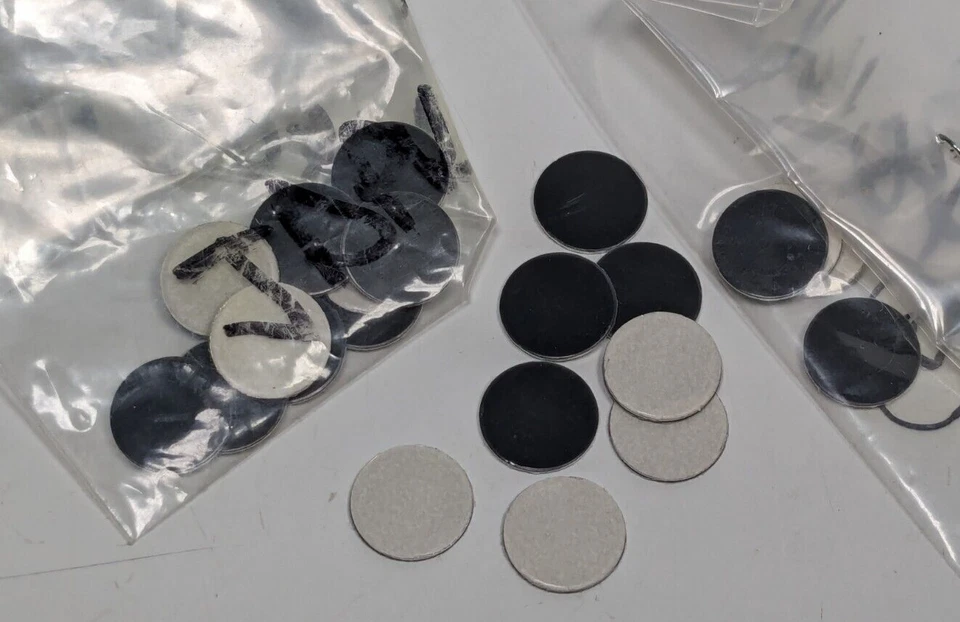 Lot of 21 NOS Uniden Radio Replacement Knob Plates Part# JDPK480164Z - Image 1 of 1