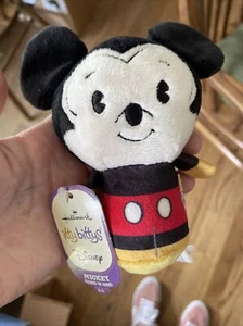 Hallmark Itty Bittys Disney Retro MICKEY MOUSE 2nd In Series - Picture 1 of 2