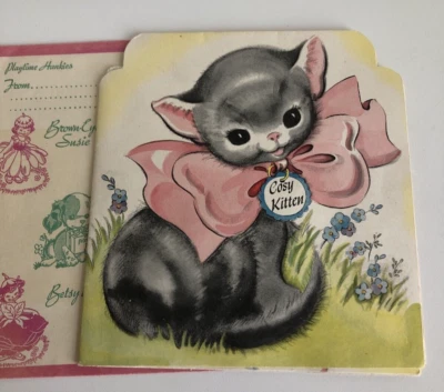 TARJETA HANKIE DE COLECCIÓN - GATITO ACOGEDOR CON PAÑUELO Y SOBRE - PAÑUELOS PLAYTIME 1946 SIN USAR Foto 1 de 4