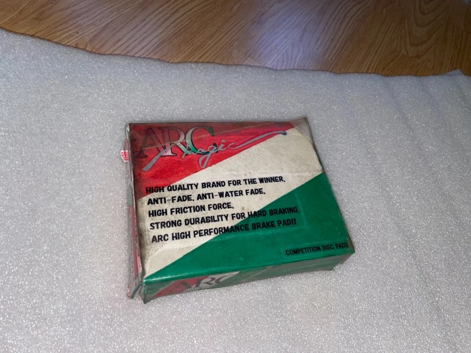 ARC Japan Rare Front Brake Pads For Honda Civic EK4 EG6 Integra Type R Spoon JDM - Imagem 1 de 4