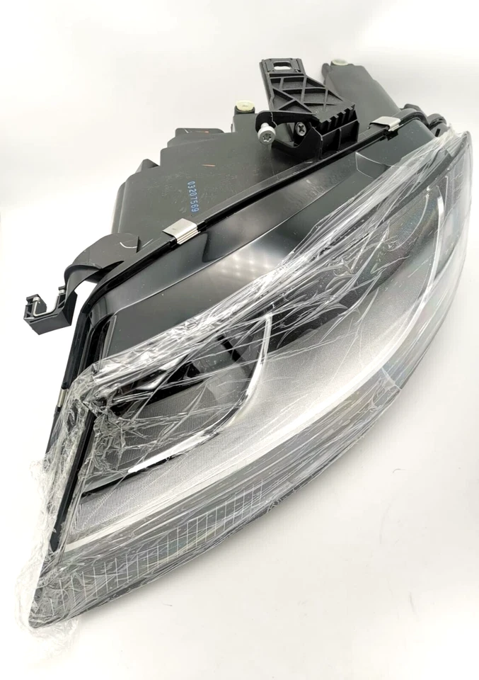 Faro lateral para Audi A4 Mk3 3/2008-5/2012 pasajeros Foto 1 de 4