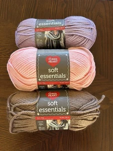 Red Heart Garn Soft Essentials 3 Knäuel SET Kakao/Nebelrose/Zuckerpflaume 5oz - Bild 1 von 8