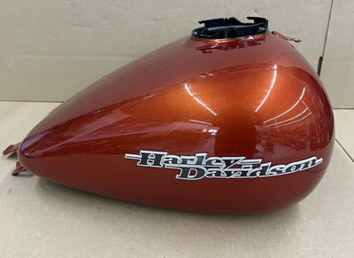 Harley-Davidson Street Glide Touring 2011 tanque de gasolina Sedona naranja fabricante de equipos originales FLHX Foto 1 de 4