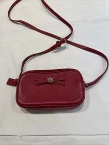 Coach Crossbody Turnlock Bow Pouch Shoulder Bag Red Hang Tag INSIDE SPOT - Picture 1 of 11