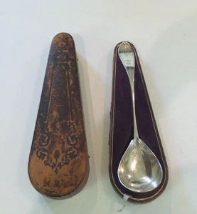 EARLY 19th CENTURY AMERICAN COIN SILVER SOUP LADLE, BRITE-CUT DECOR.,115 GRAMS - Picture 1 of 12