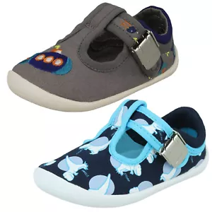Baby Boys Clarks 'Roamer Sun' Grey & Navy Interest Canvas First Shoe PreWalkers - Picture 1 of 21
