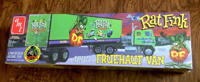 AMT RAT FINK MODEL FB BEADED PANEL FRUEHAUF VAN MODEL-KIT  1/25 SCALE SEALED - Image 1 of 4