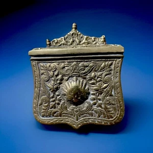 "Antigua cartera de cinturón de munición de latón de 5"" en relieve Sunburst rococó caja de bolsillo de pared" - Imagen 1 de 5